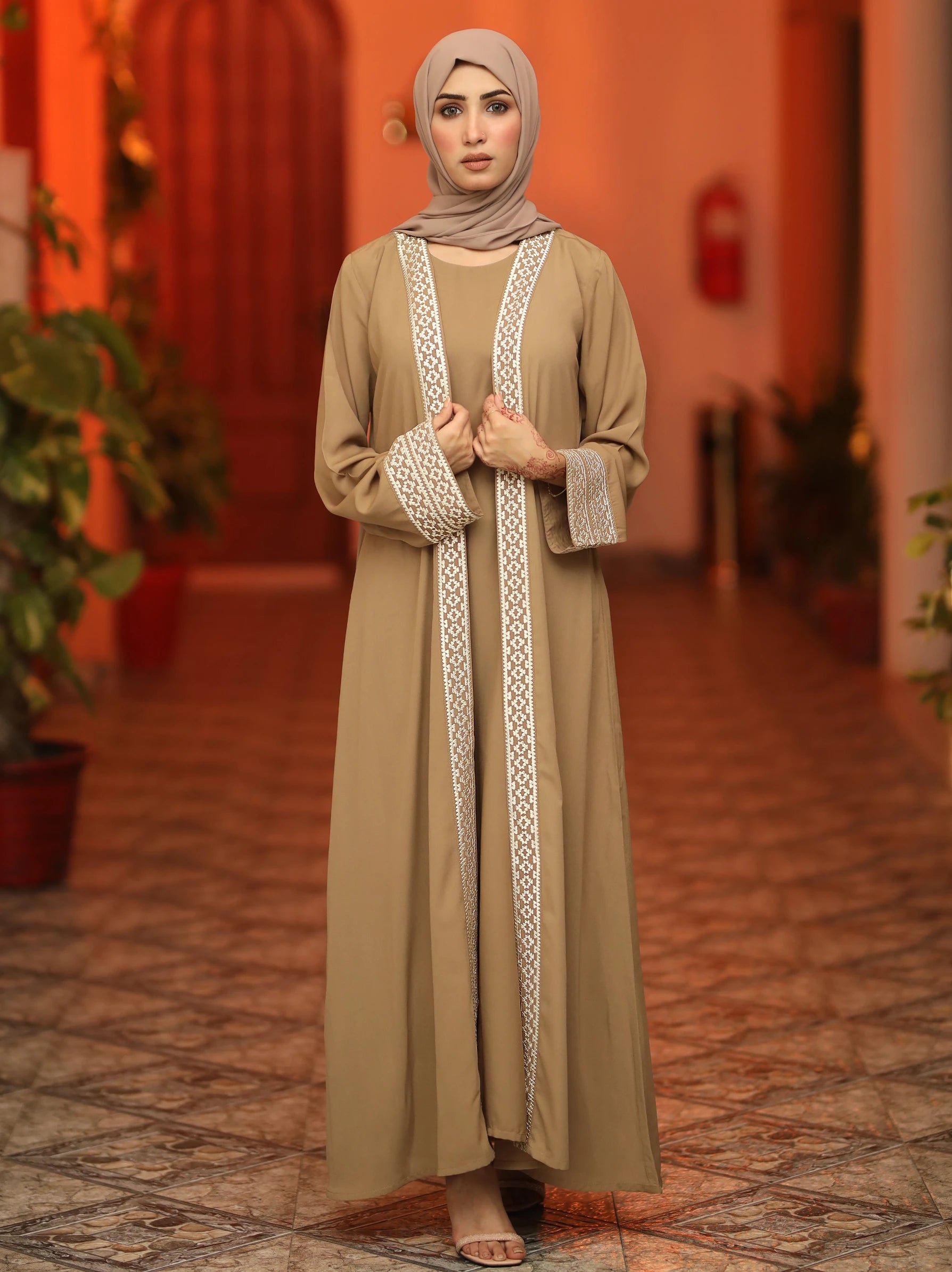 embroidery beige open abaya
