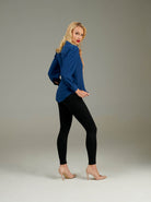 navy point collar shirt