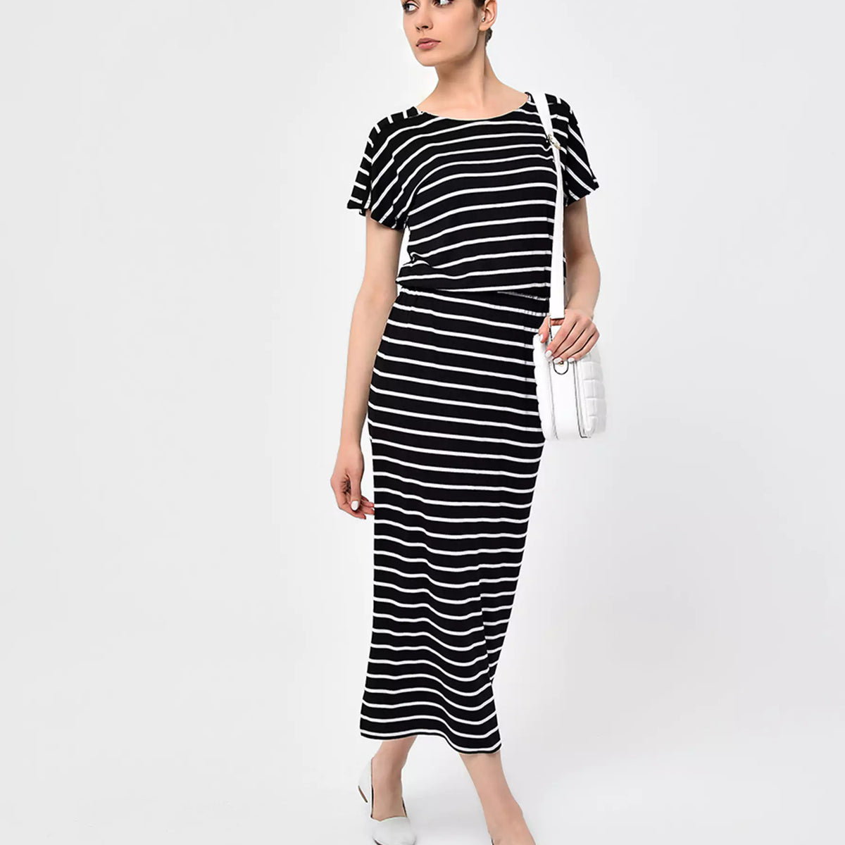 Black and white striped tee shirt dress deals