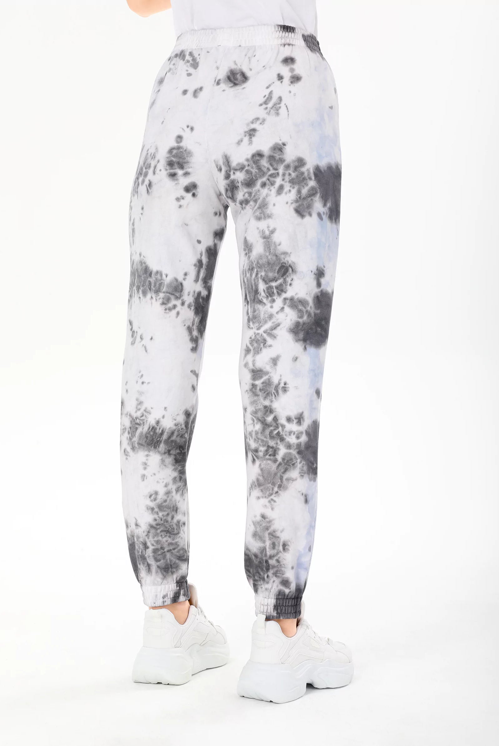 light blue sweatpant