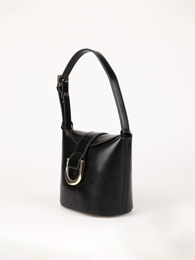 black metallic belt buckle bag
