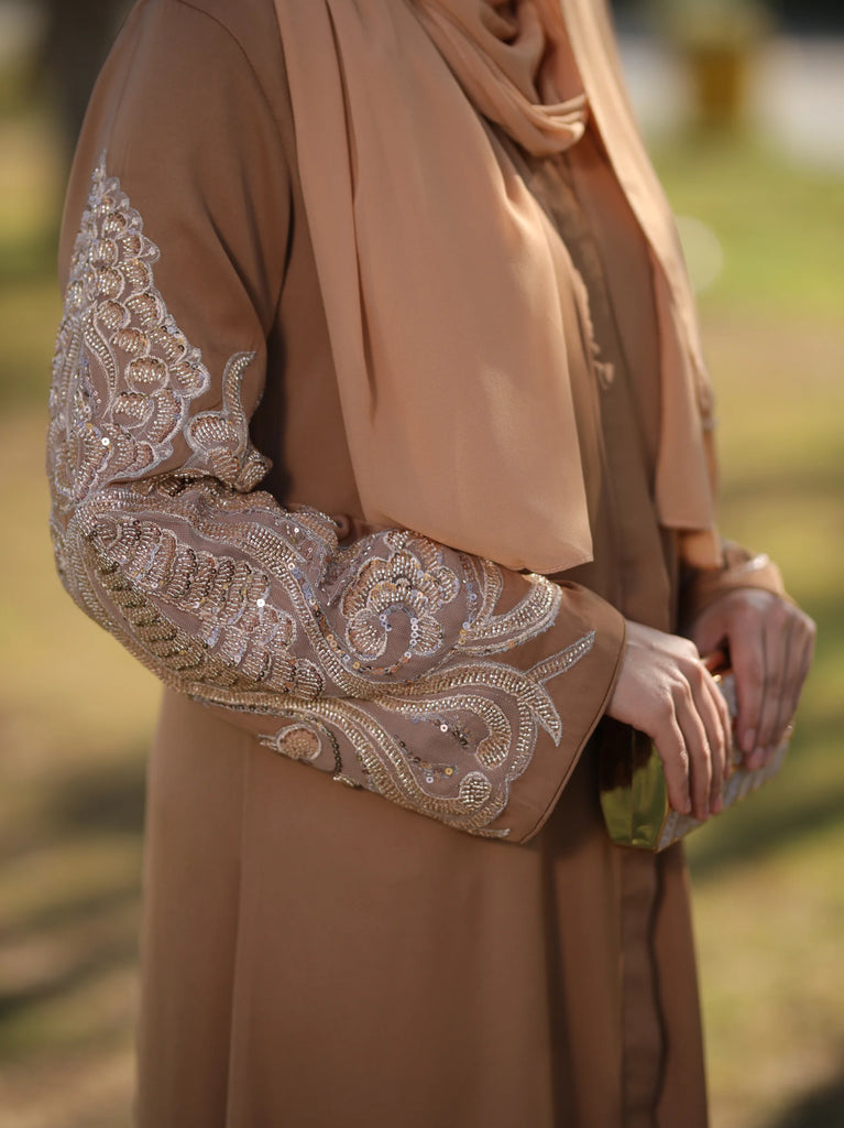 beige front closed abaya