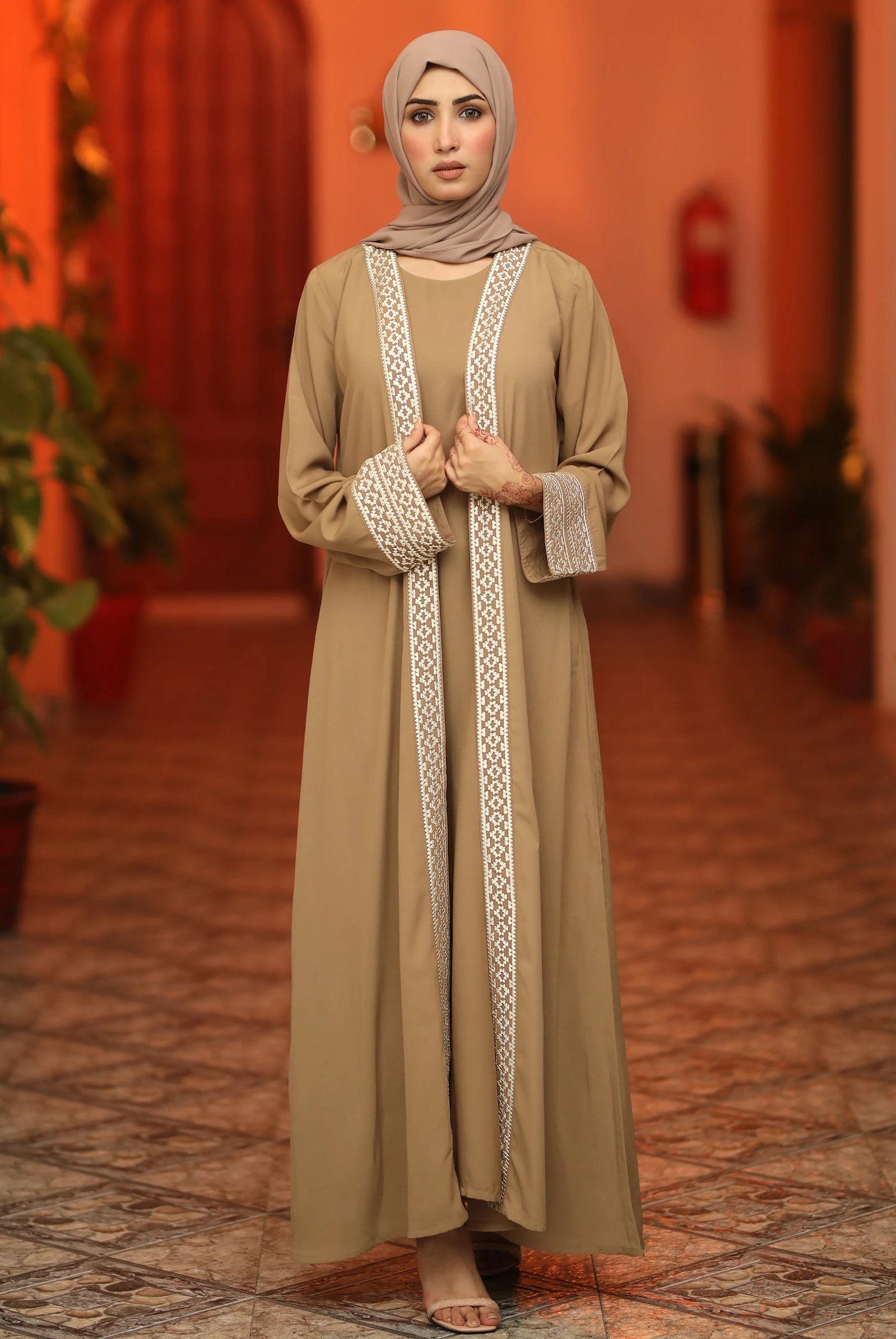 embroidery beige open abaya
