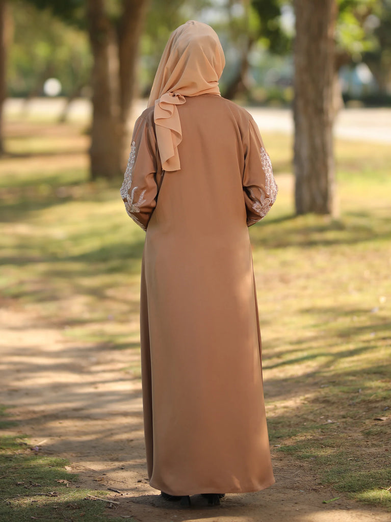 beige closed abaya uk