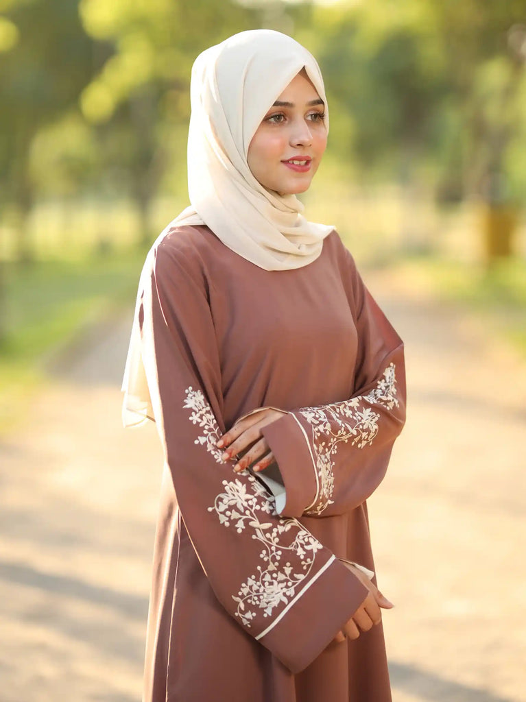 embroidered dusty pink abaya 