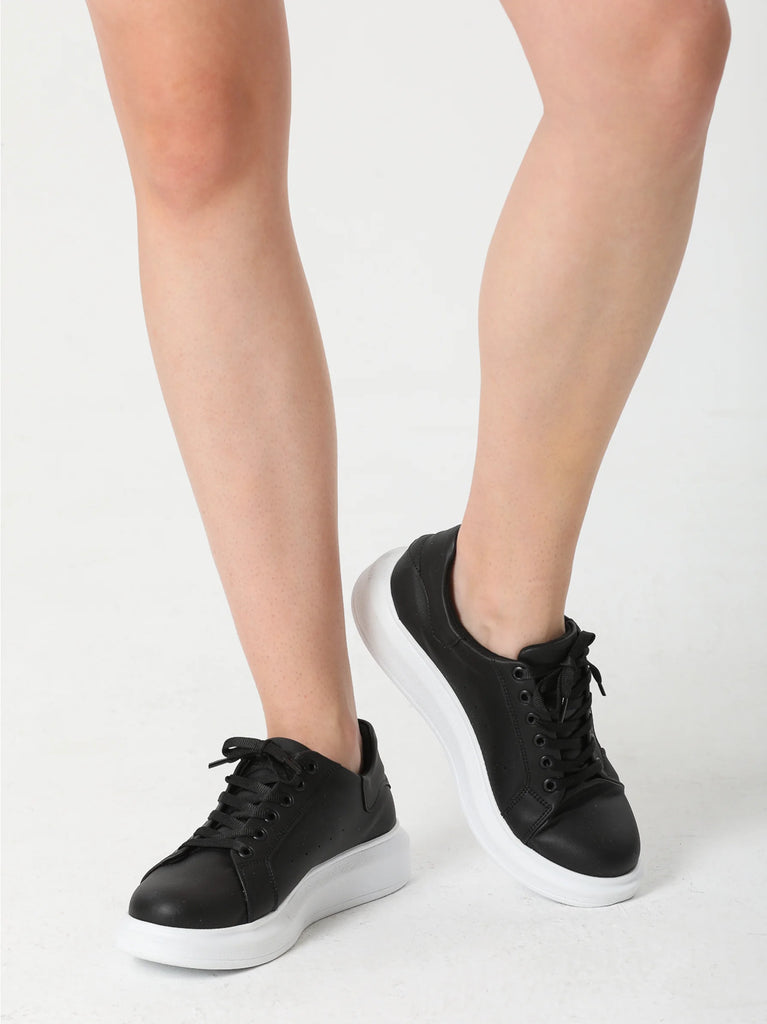 womens flat black trainers
