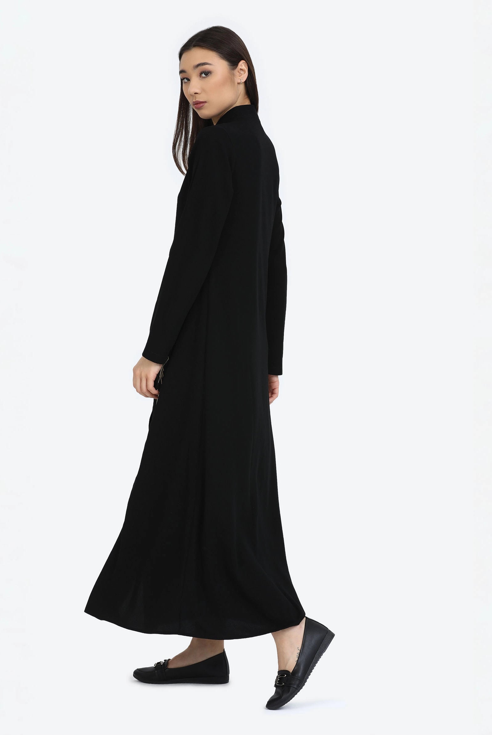 black abaya with embroidery