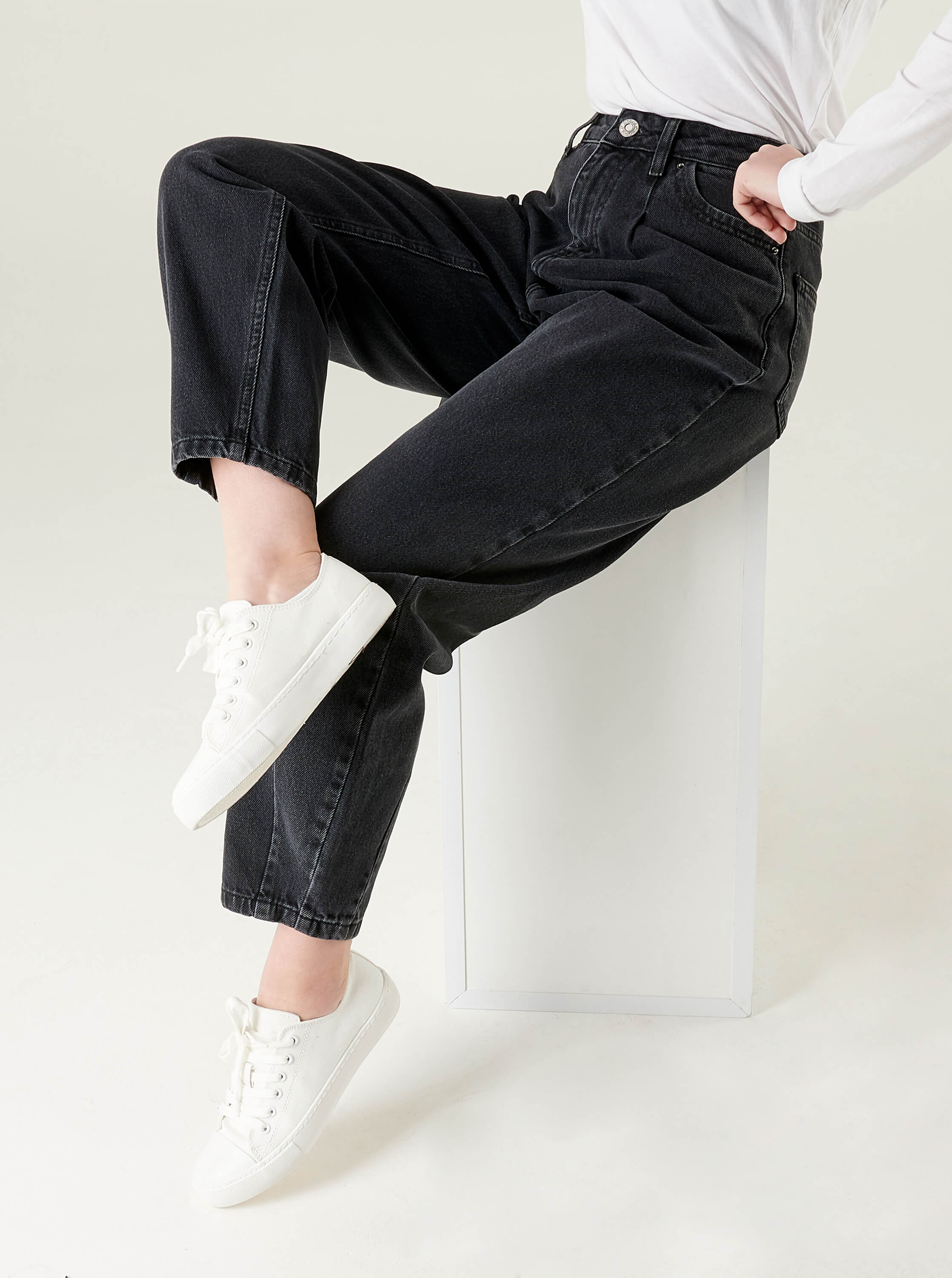 balloon jeans women