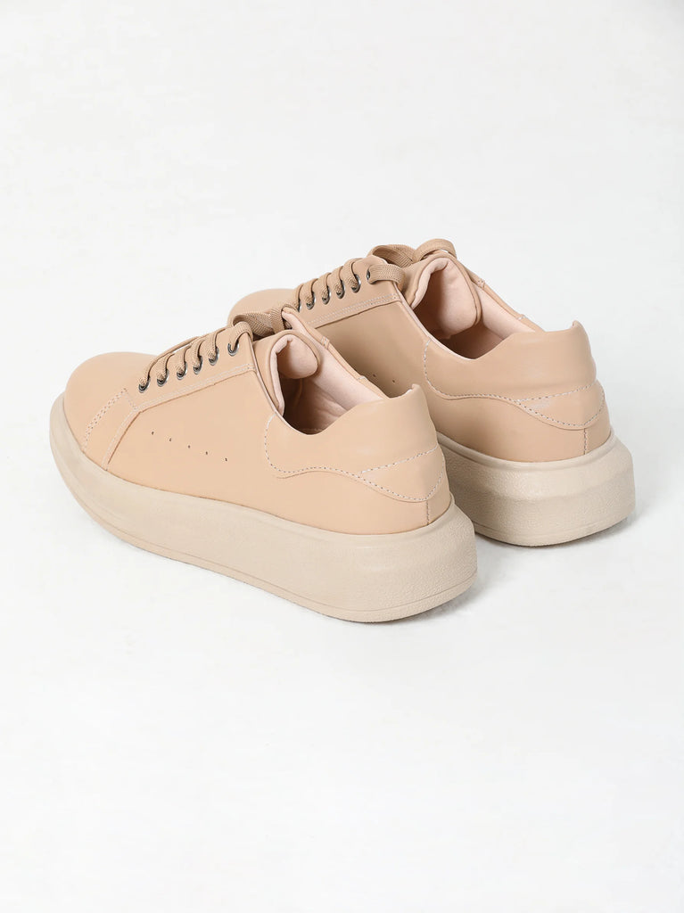 women tan flat trainer