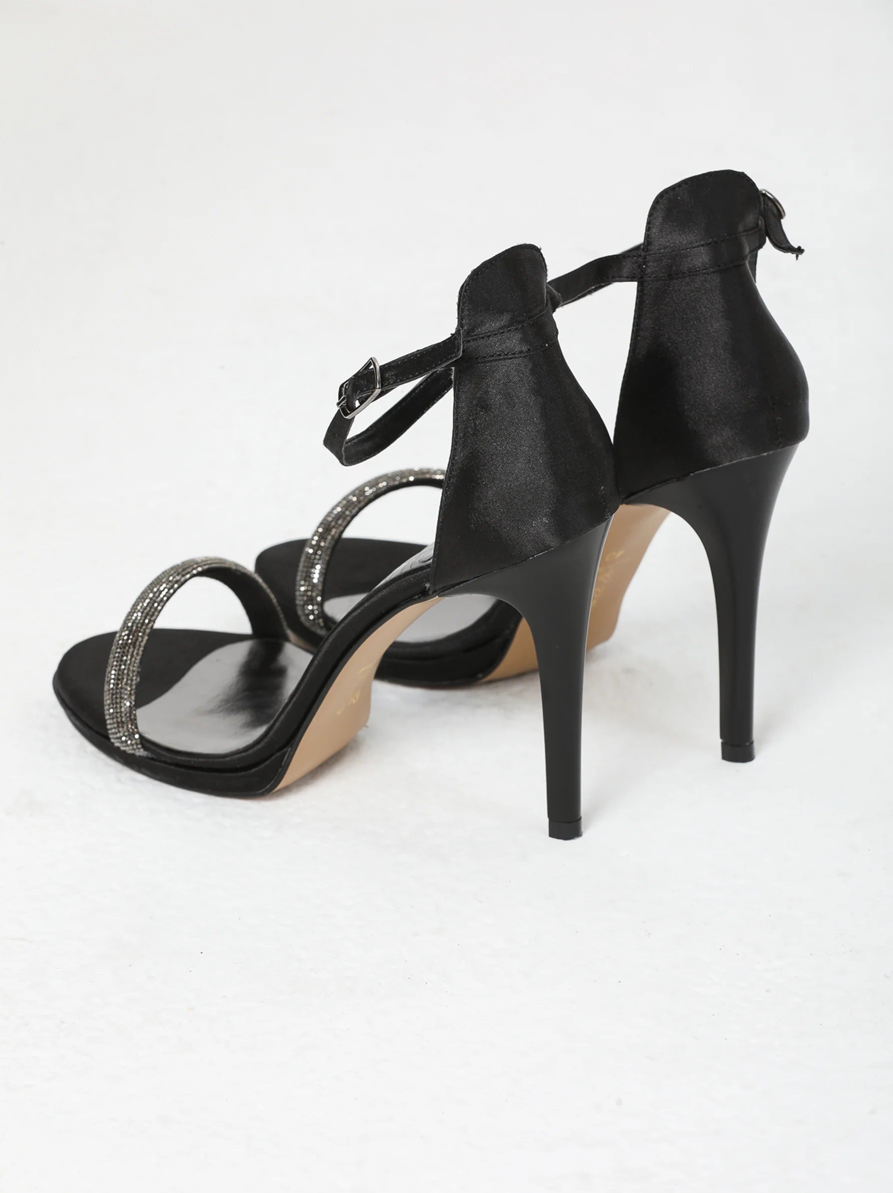 Black Knot Detailed Block Heel Sandal, Black Mid Heels Online – Modora UK