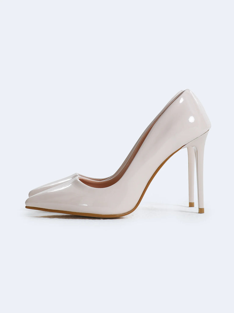 beige pointed heels