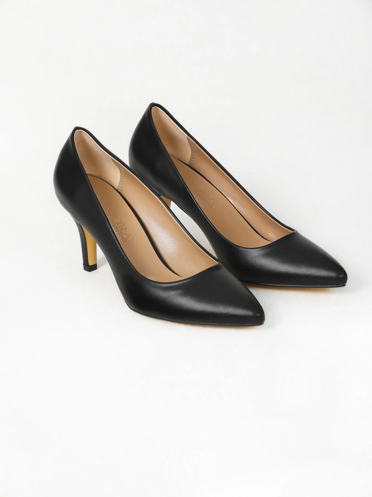 black pointed stiletto heels