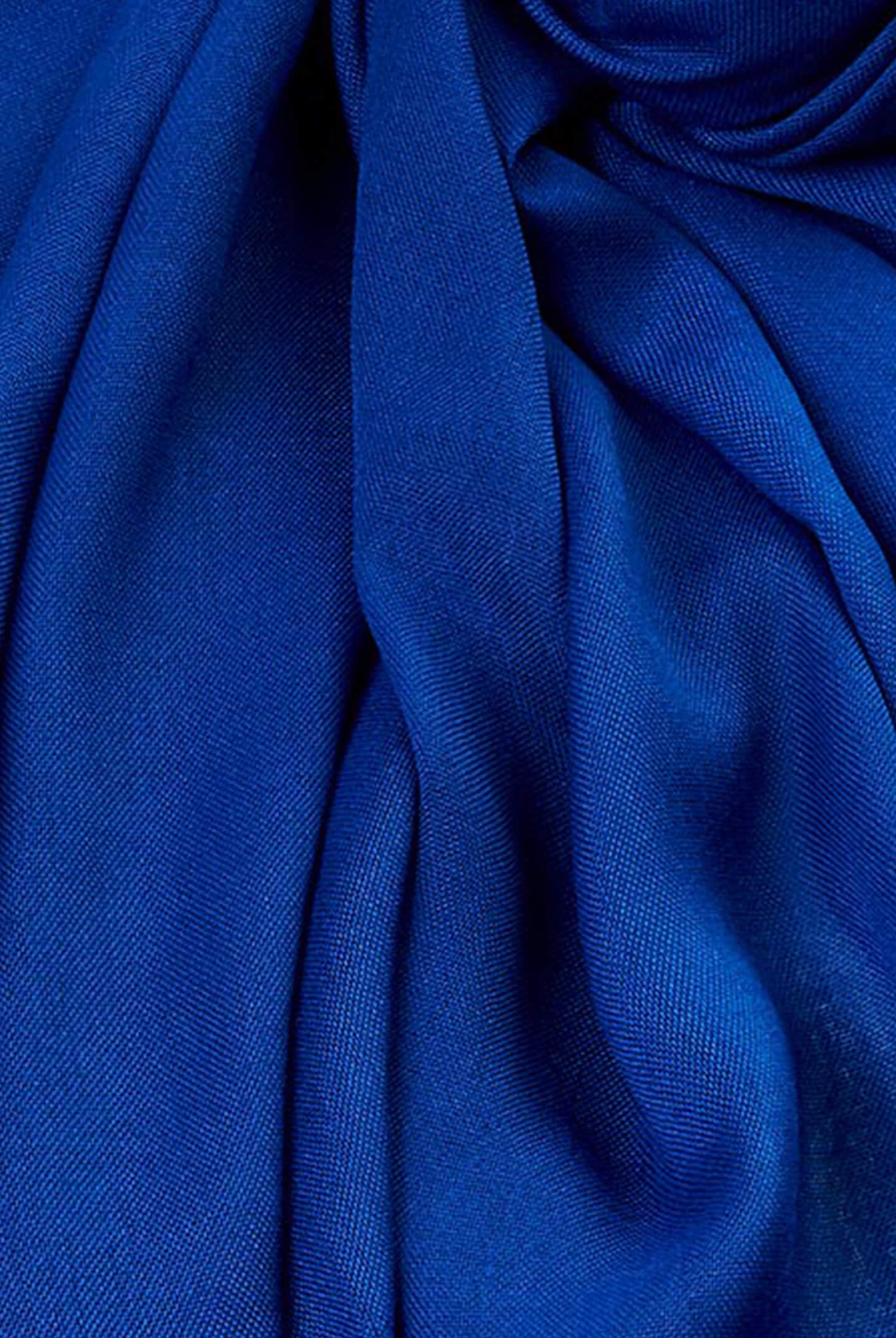 blue tassel finish scarf