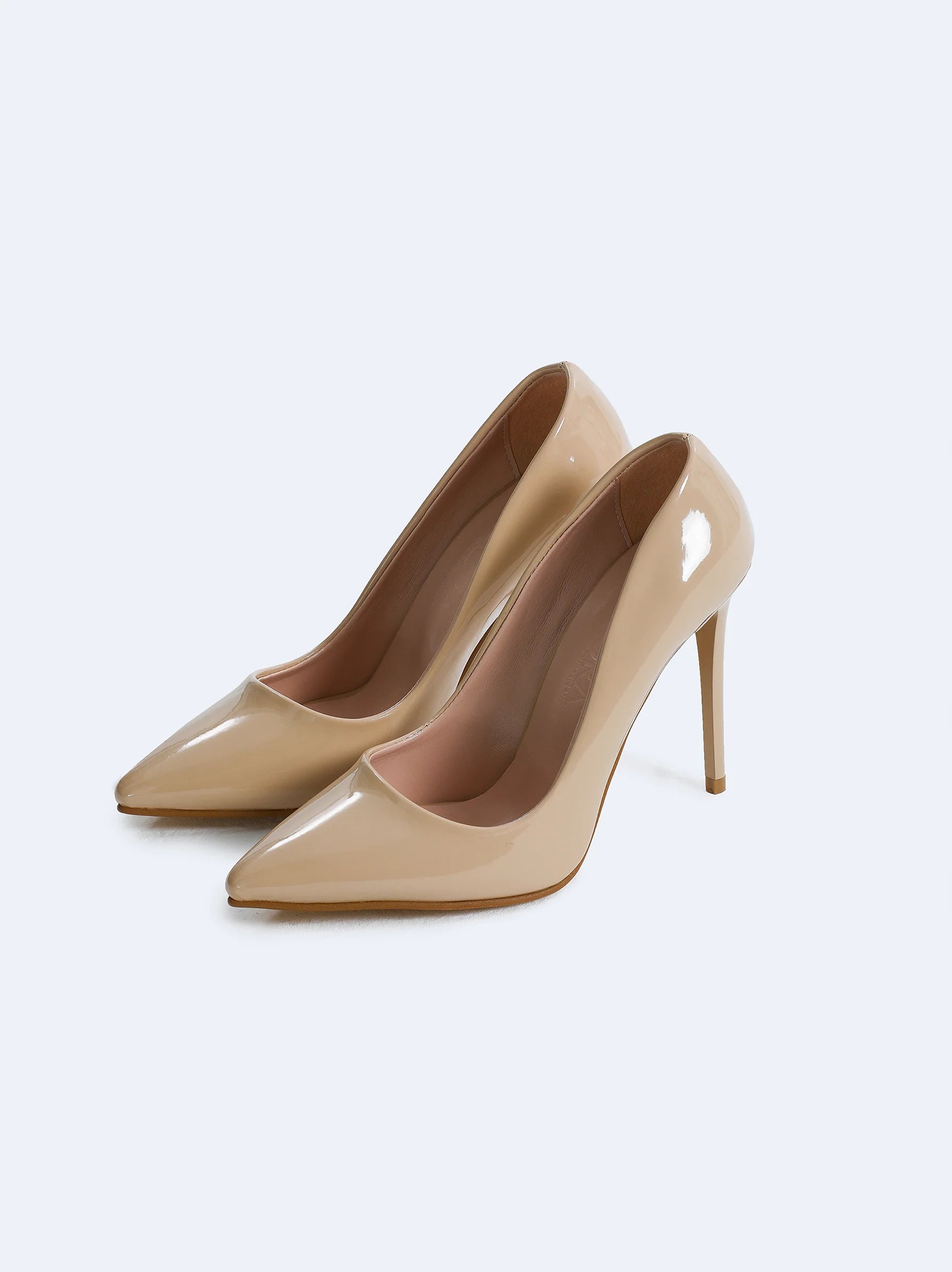 Tan sales pointed heels