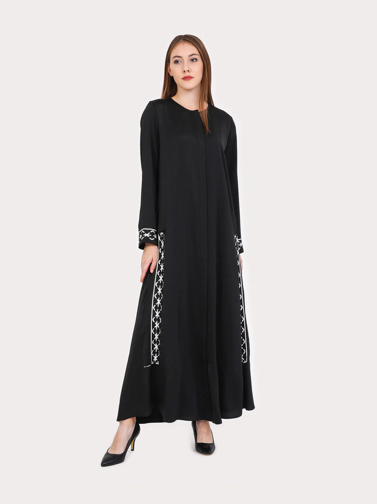 embroidered maxi dress with long sleeve