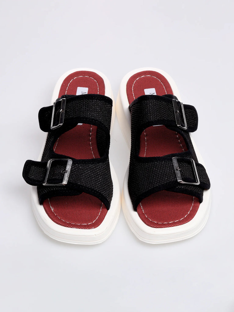 black flat sandal