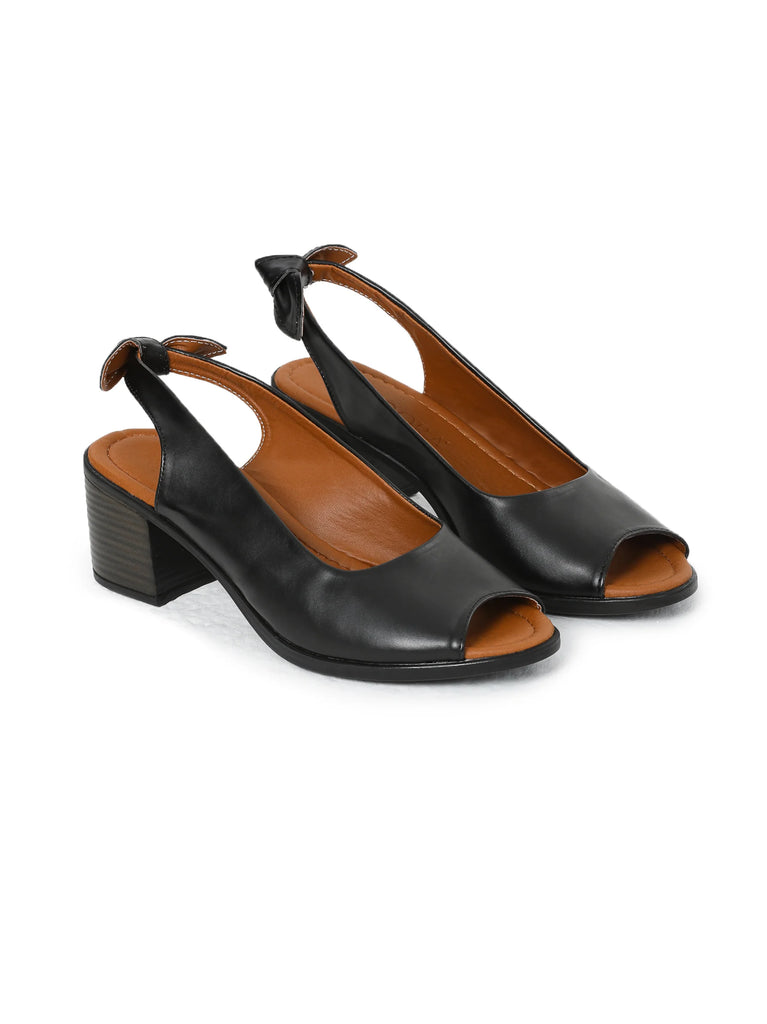 black low heel sandal