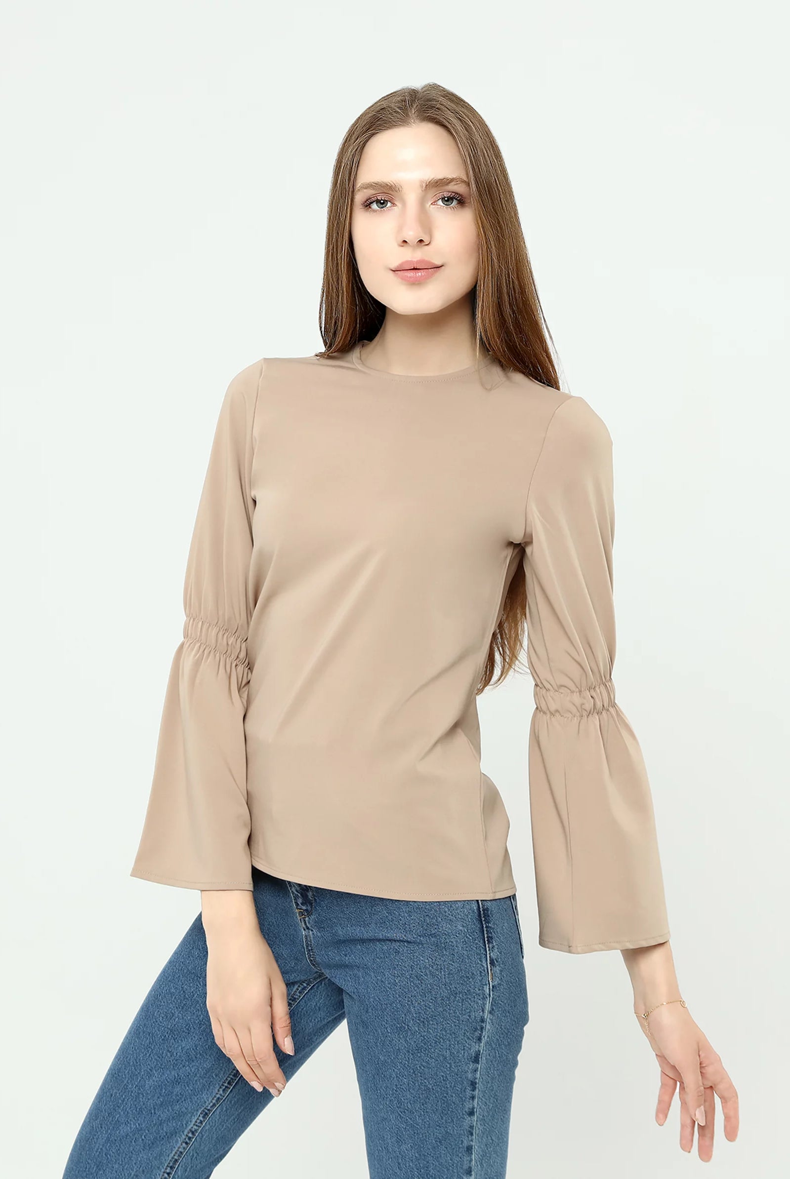 blouse with flared sleeves
