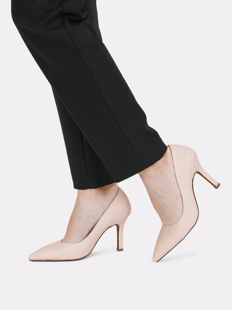 cream court shoes