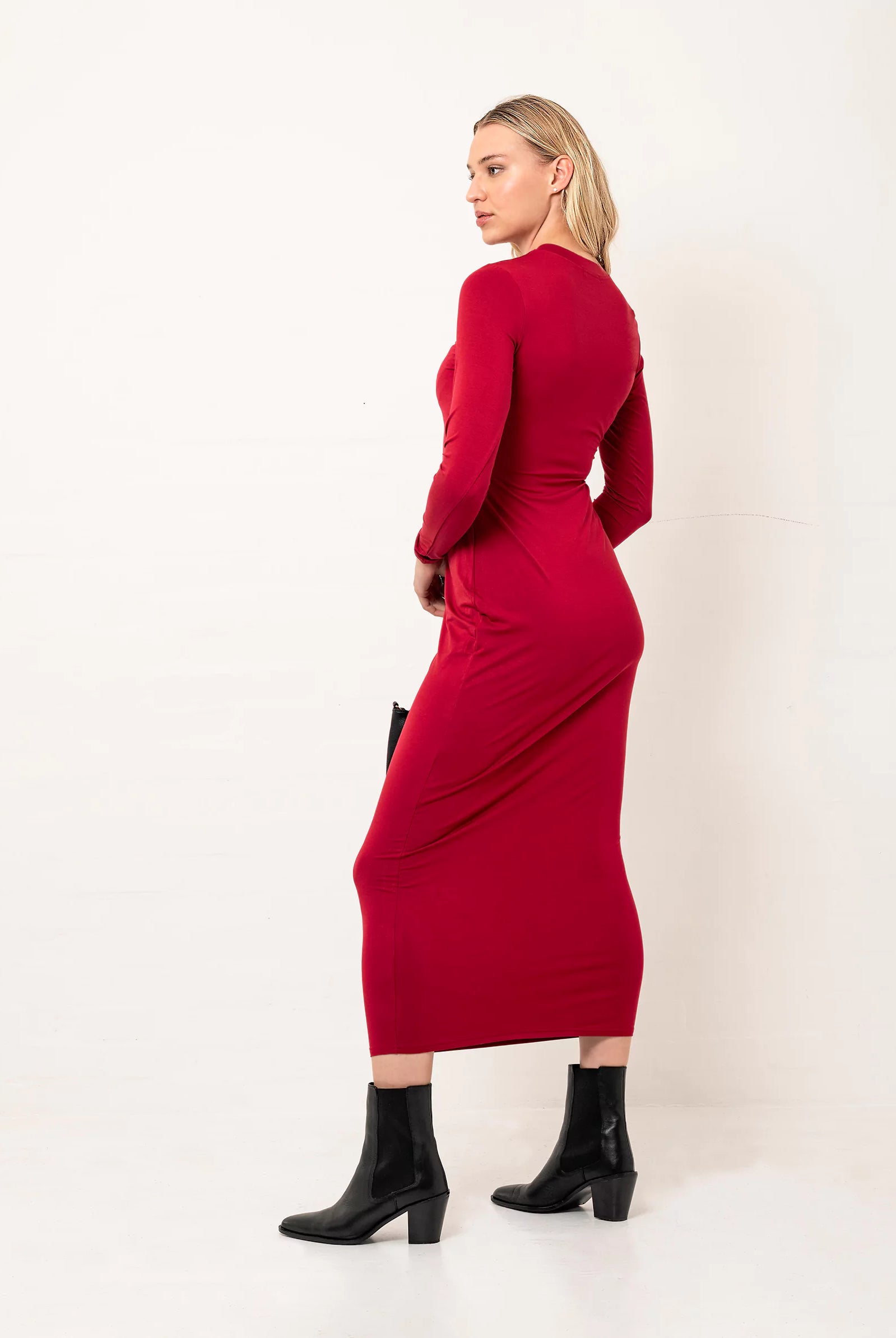 red bodycon long dress