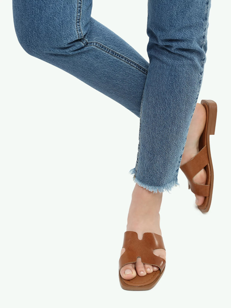 tan sandal