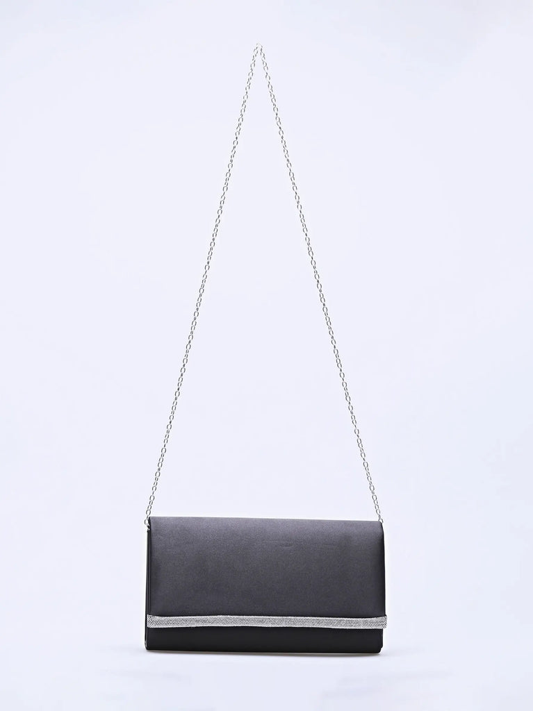black quilted chain handle shoulder bag