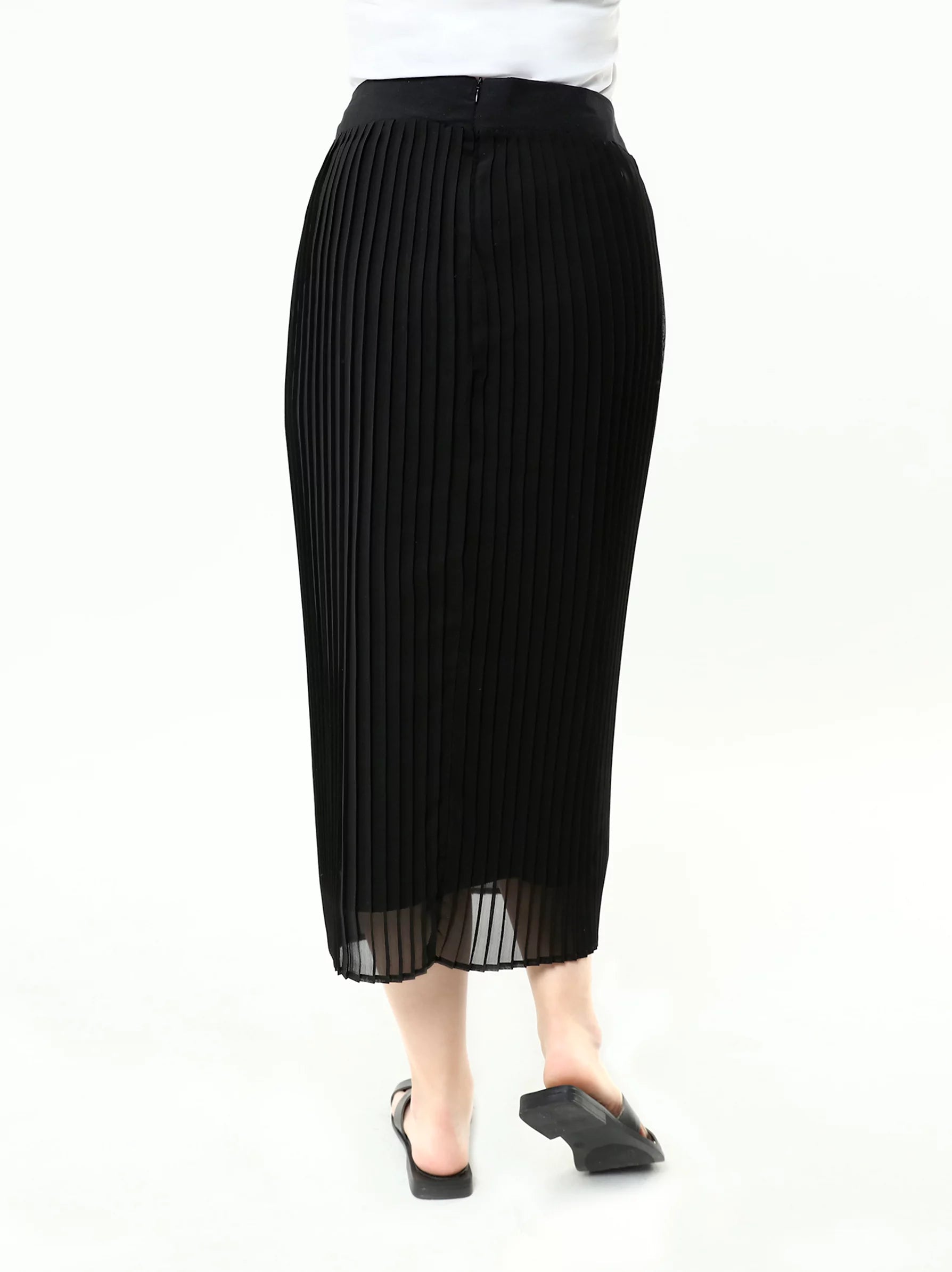 Buy Black decorative Button Midi Skirt UK | Black Midi Skirt – Modora UK