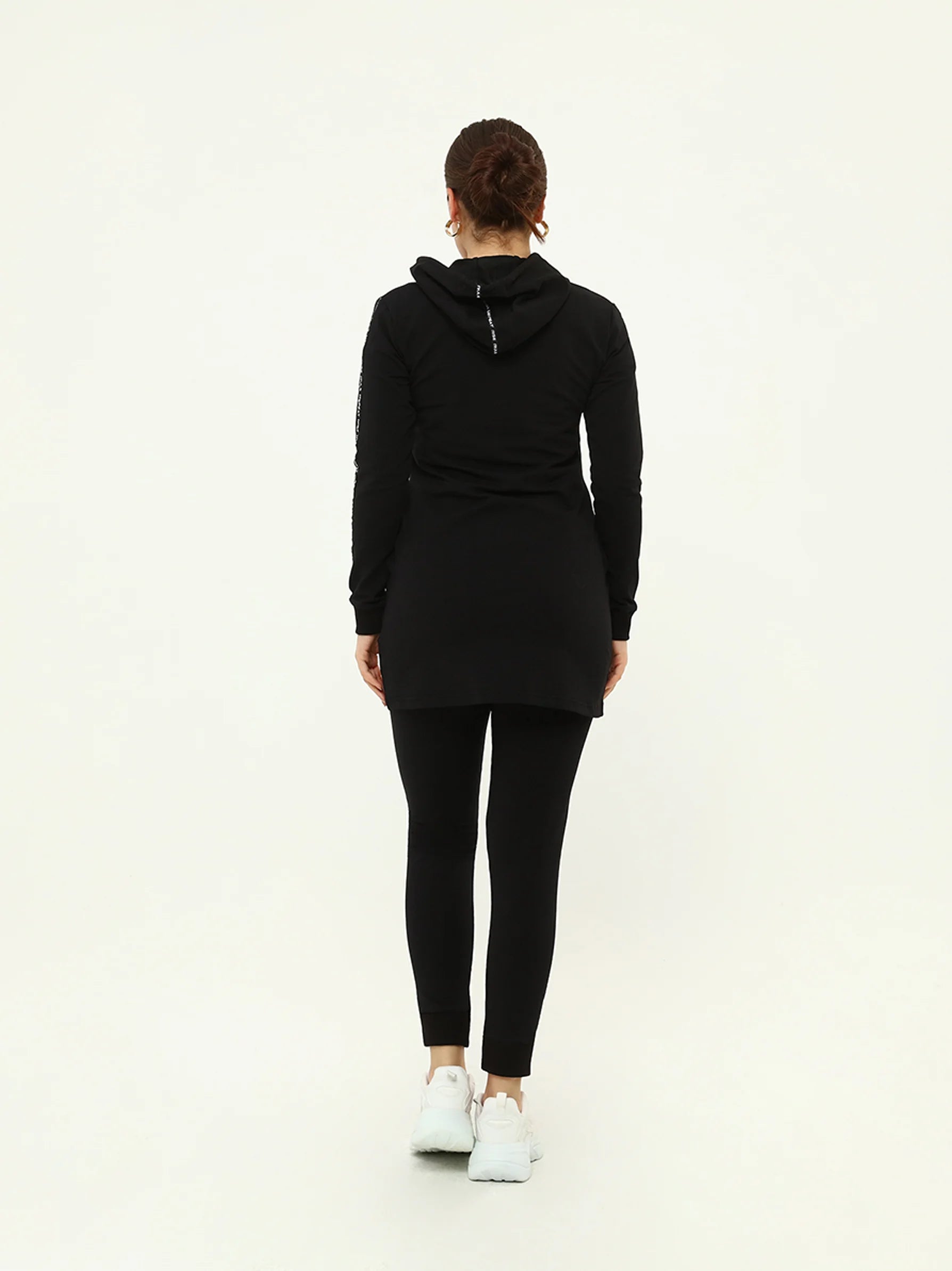 women black tracktop