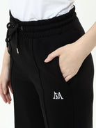 black sweatpant for women